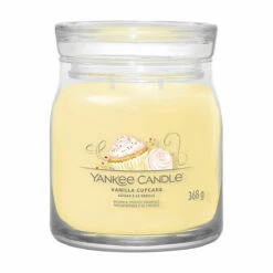 Yankee Candle Vanilla Cupcake Signature Medium Jar Candle