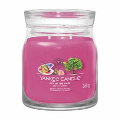Yankee Candle Art In The Park Signature Medium Jar Candle