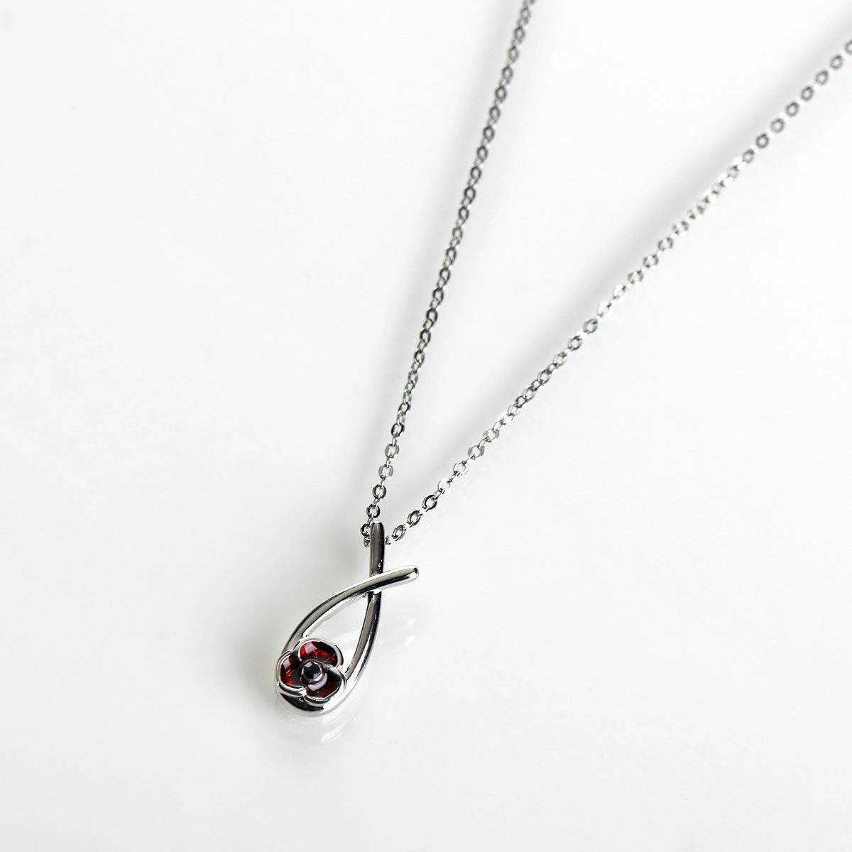 Equilibrium Kiss Poppy Necklace 3 Equilibrium Kiss Poppy Necklace - Image 3