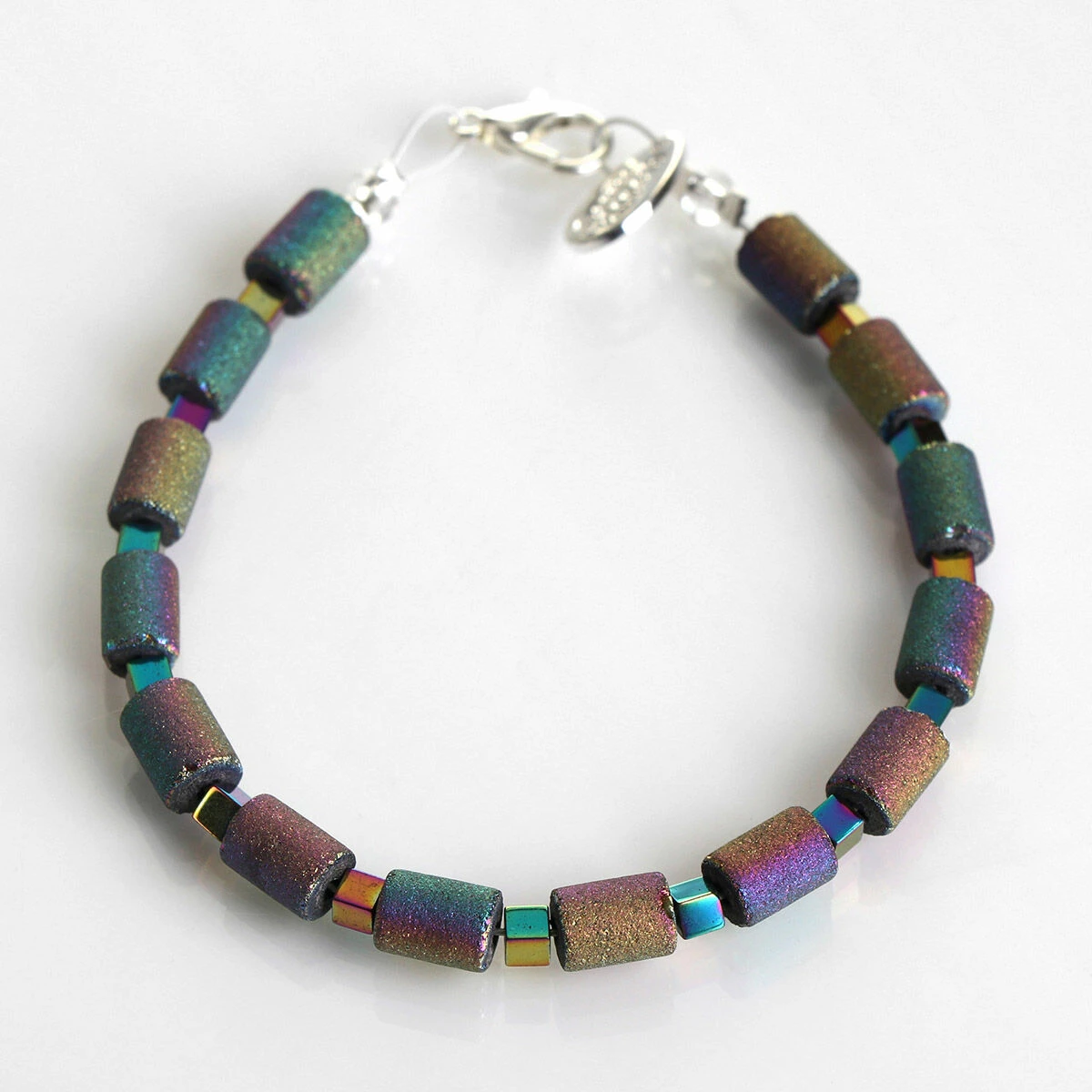 Carrie Elspeth Spectrum Lava Glimmer Bracelet 2 Carrie Elspeth Spectrum Lava Glimmer Bracelet - Image 2