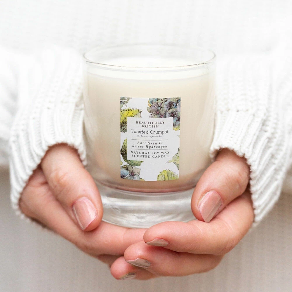 Toasted Crumpet ‘Earl Grey & Sweet Hydrangea’ Glass Jar Candle 3 Toasted Crumpet ‘Earl Grey & Sweet Hydrangea’ Glass Jar Candle - Image 3