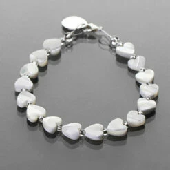 Carrie Elspeth Shell Hearts Bracelet 5 Carrie Elspeth Shell Hearts Bracelet -gifts shop carrie elspeth b1542 shell hearts links bracelet reflection
