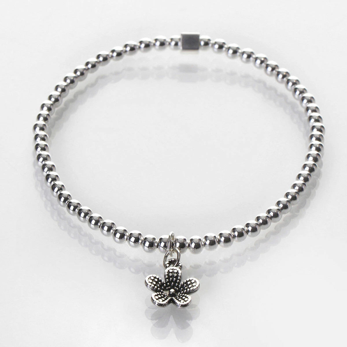 Carrie Elspeth ‘Friends Are Like Flowers’ Sentiment Bracelet 2 Carrie Elspeth ‘Friends Are Like Flowers’ Sentiment Bracelet - Image 2