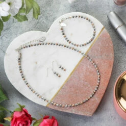 Carrie Elspeth Cariad Hearts Full Necklace -gifts shop carrie elspeth n1751 cariad heart full lifestyle 1