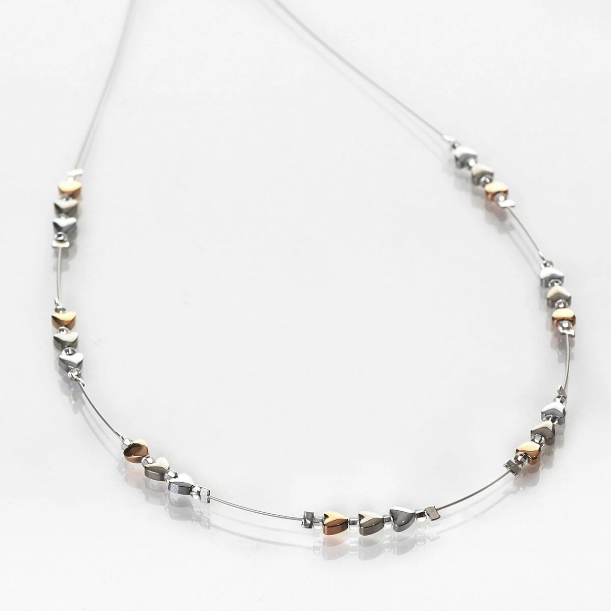 Carrie Elspeth Cariad Hearts Spaced Necklace 3 Carrie Elspeth Cariad Hearts Spaced Necklace - Image 3