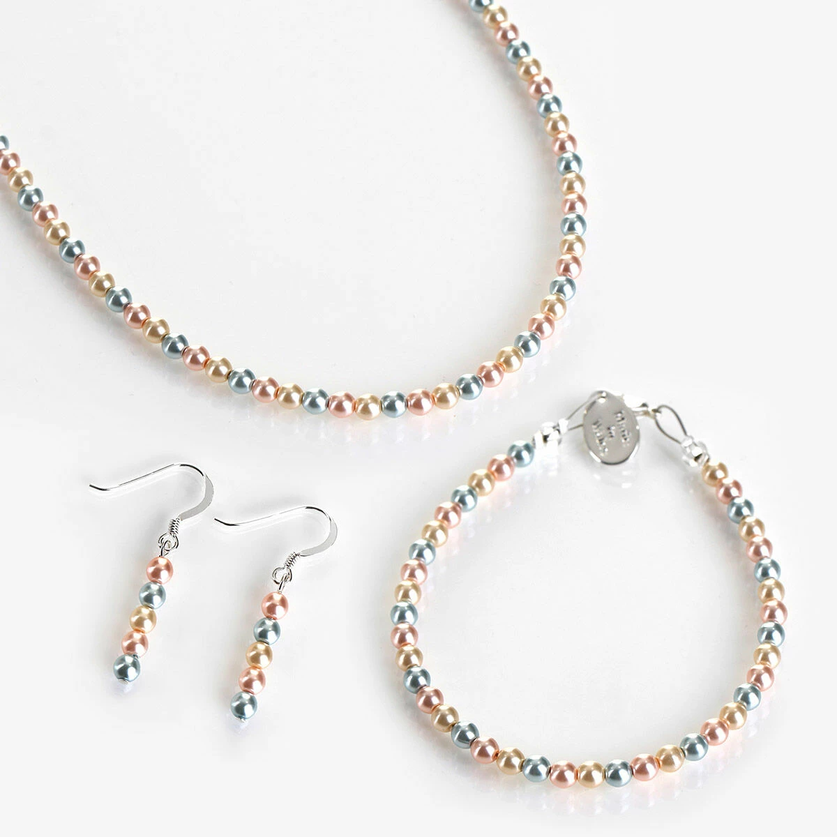 Carrie Elspeth Multi Pearl Single Strand Necklace 5 Carrie Elspeth Multi Pearl Single Strand Necklace - Image 5