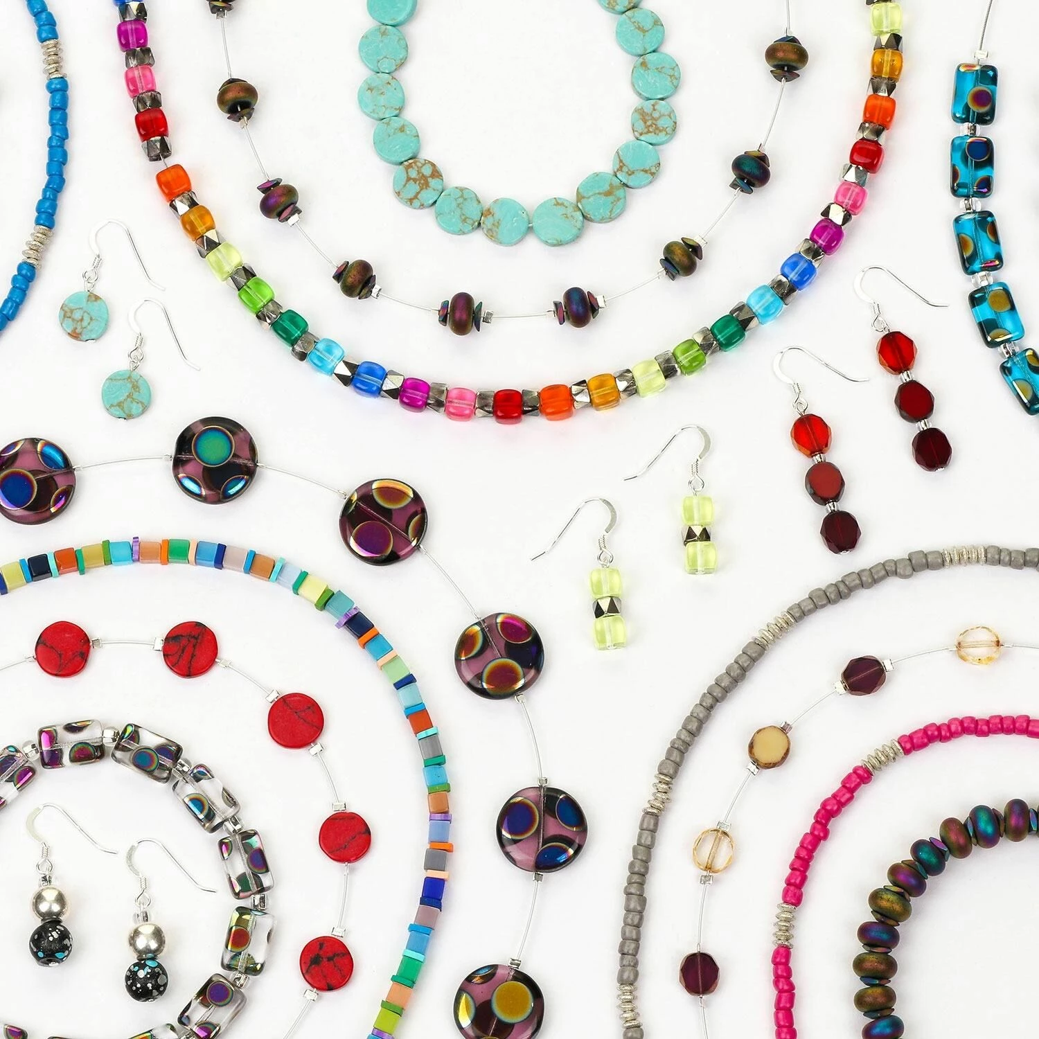 Carrie Elspeth Rainbow Sparkle Links Necklace 4 Carrie Elspeth Rainbow Sparkle Links Necklace - Image 4