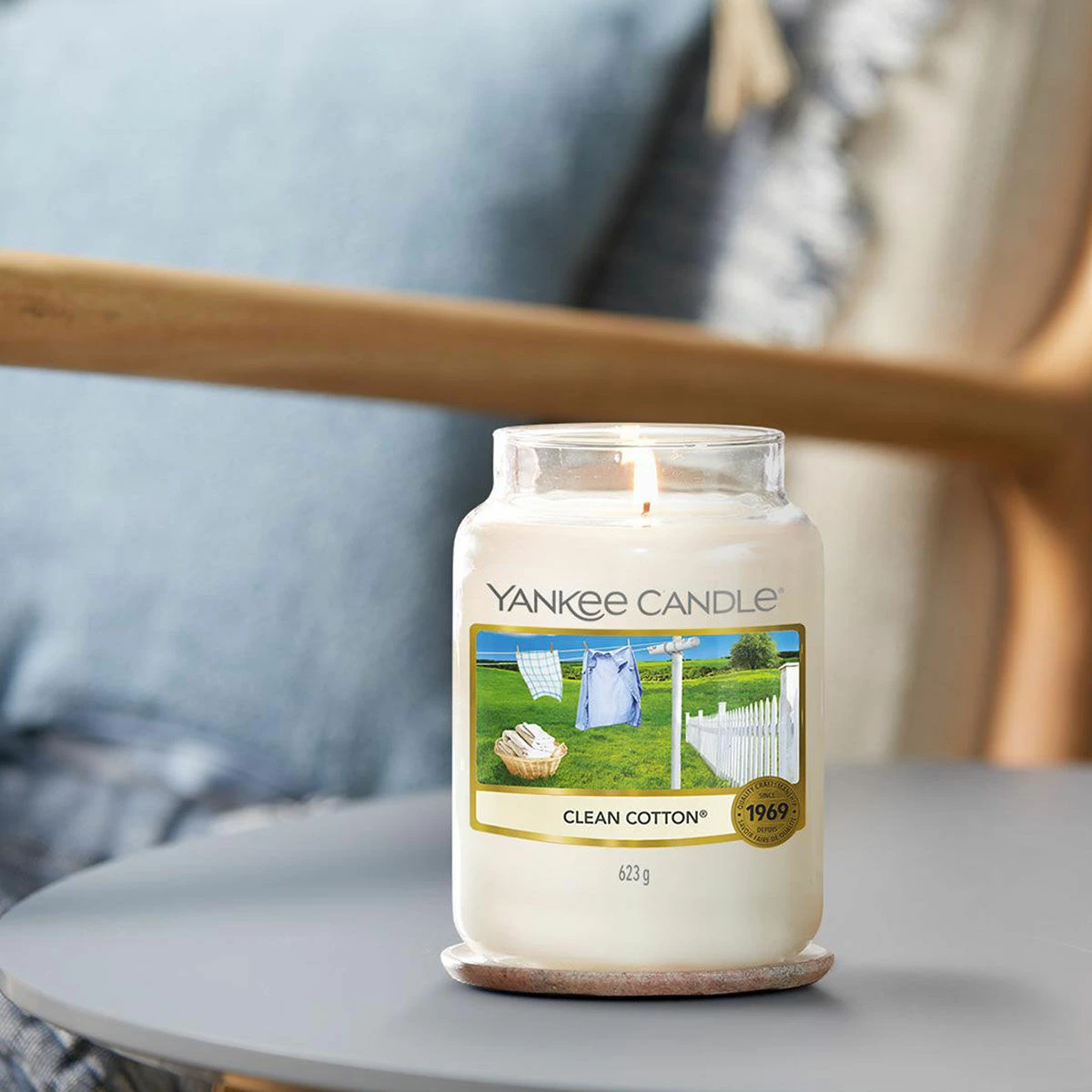 Yankee Candle Clean Cotton Large Jar Candle 2 Yankee Candle Clean Cotton Large Jar Candle - Image 2