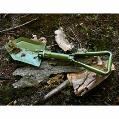 Gentlemen's Hardware Folding Shovel