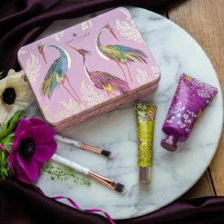 Sara Miller Haveli Garden Passion Flower & Frangipani Hand And Lip Duo Tin -gifts shop fg4558 sara miller haveli garden passion flower frangipani hand and lip duo tin ls