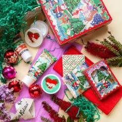 Cath Kidston Christmas Legends Pamper Hamper 10 Cath Kidston Christmas Legends Pamper Hamper -gifts shop fg8329 cath kidston christmas legends pamper hamper lifestyle