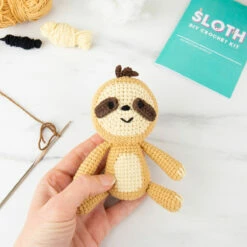 Gift Republic Sloth Crochet Kit -gifts shop gr830025 gift republic sloth crochet kit 4