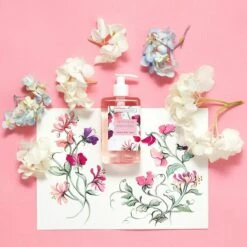 Heathcote & Ivory Sweet Pea & Honeysuckle Hand And Body Wash -gifts shop heathcote and ivory fg2328 sweet pea and honeysuckle hand and body wash lifestyle