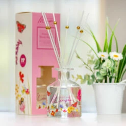 Jennifer Rose I Love You Mum 200ml Reed Diffuser -gifts shop lesser and pavey 49651 i love you mum 200ml reed diffuser lifestyle 1