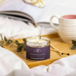 Marmalade Of London Pomegranate & Pear 210g Tin Soy Candle -gifts shop marmalade of london 11654 pomegranate pear 210g tin soy candle lifestyle 2