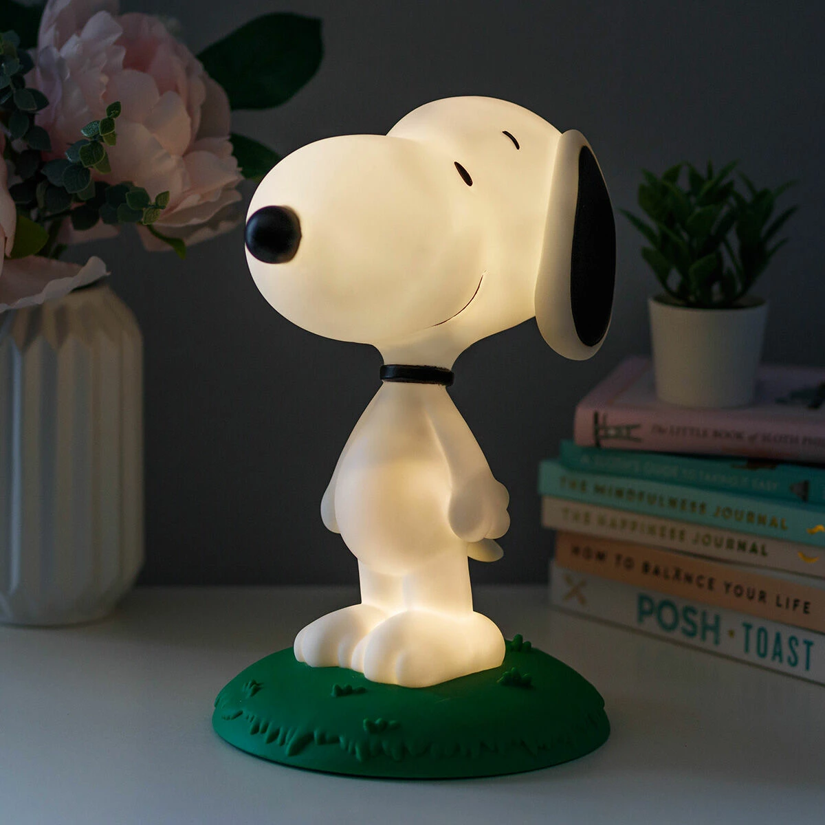 House Of Disaster Peanuts Standing Snoopy Rechargeable LED Lamp 1 House Of Disaster Peanuts Standing Snoopy Rechargeable LED Lamp