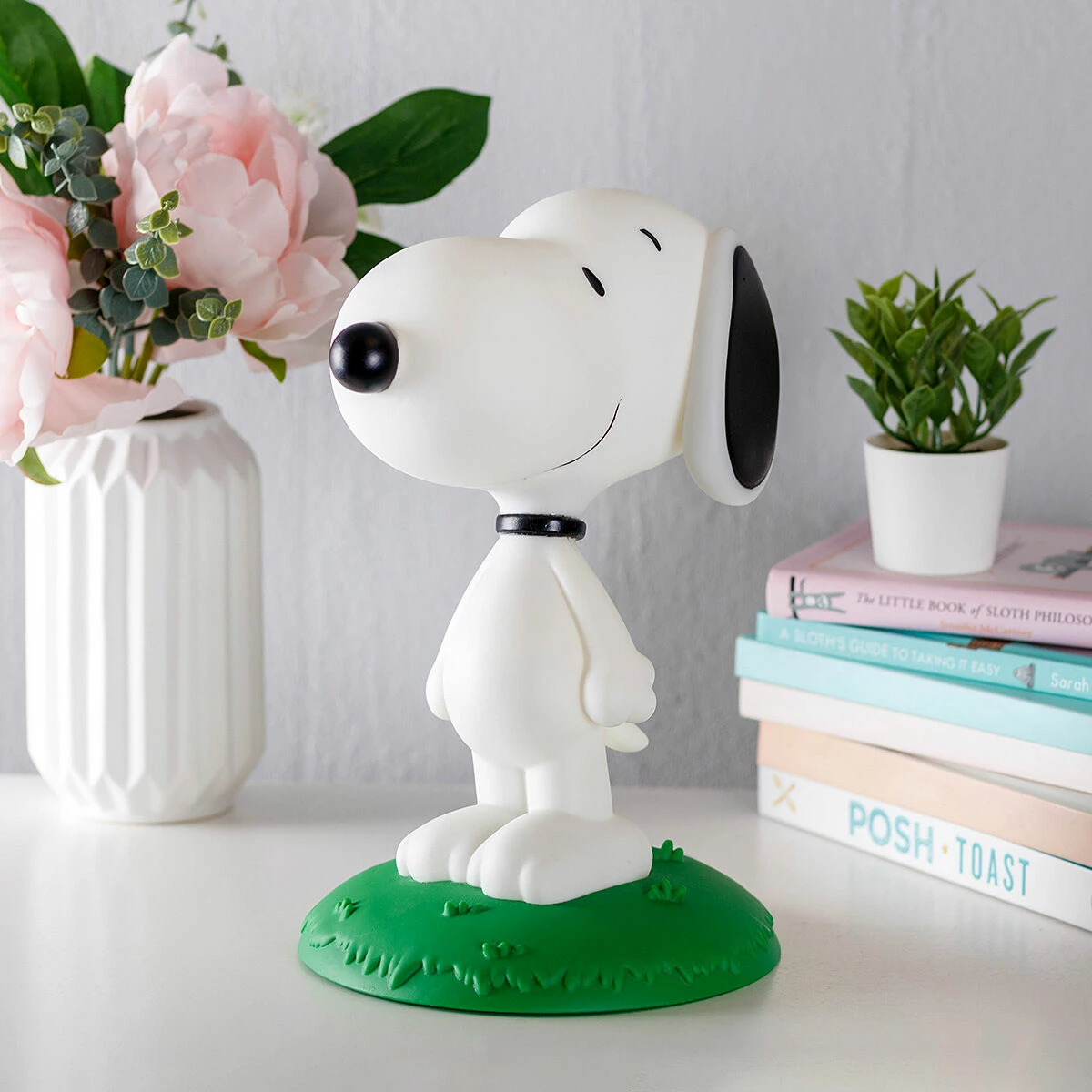 House Of Disaster Peanuts Standing Snoopy Rechargeable LED Lamp 2 House Of Disaster Peanuts Standing Snoopy Rechargeable LED Lamp - Image 2