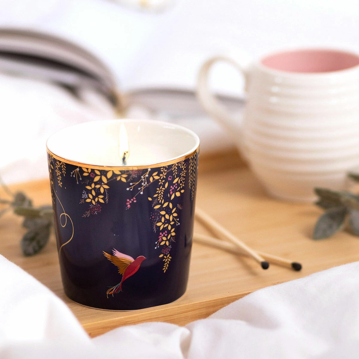 Sara Miller Chelsea Navy Amber, Orchid And Lotus Blossom 260g Candle 2 Sara Miller Chelsea Navy Amber, Orchid And Lotus Blossom 260g Candle - Image 2