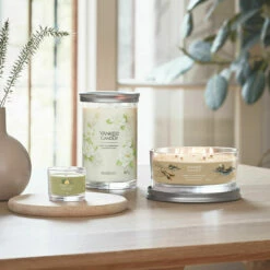 Yankee Candle Amber & Sandalwood Signature Multi-Wick Tumbler Candle -gifts shop ss23 signature collection lifestyle 1 2