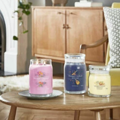 Yankee Candle Twilight Tunes Signature Large Jar Candle -gifts shop ss23 signature collection lifestyle 3 1