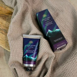 The English Soap Company Polar Lights Hand Cream 75ml -gifts shop the english soap company wt005 esc polar lights hand cream 75ml lifestyle 2