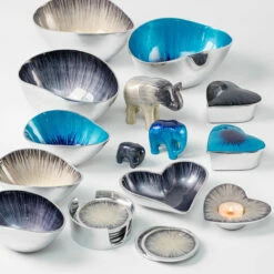 Tilnar Art Azeti Brushed Silver Heart Tealight Holder 9 Tilnar Art Azeti Brushed Silver Heart Tealight Holder -gifts shop tilnar art range image 17