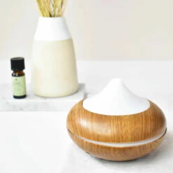 Aroma Home Harmony USB Colour Changing Ultrasonic Diffuser -gifts shop upper canada aroma home dif 20 001 harmony usb diffuser lifestylexx