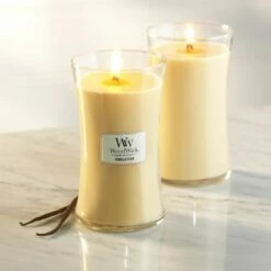 WoodWick Vanilla Bean Large Hourglass Candle -gifts shop vanilla bean large jar
