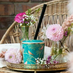 Sara Miller Chelsea Green Mandarin, Tuberose And Wild Musk 200ml Reed Diffuser -gifts shop wax lyrical sm2202 sara miller chelsea green 200ml reed diffuser lifestyle 1