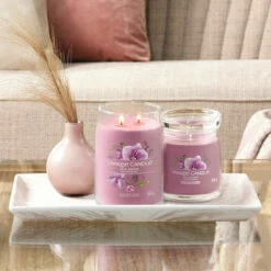Yankee Candle Wild Orchid Signature Large Jar Candle -gifts shop wild orchids signature collection lifestyle 2