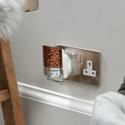 Yankee Candle Hammered Copper & Silver Pattern Scent Plug -gifts shop yankee candle 1629330e scentplug hammered copper and silver 4