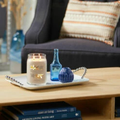 Yankee Candle Vanilla Creme Brulee Signature Large Jar Candle -gifts shop yankee candle 1629981e vanilla cr me br l e signature large jar candle lifestyle 1