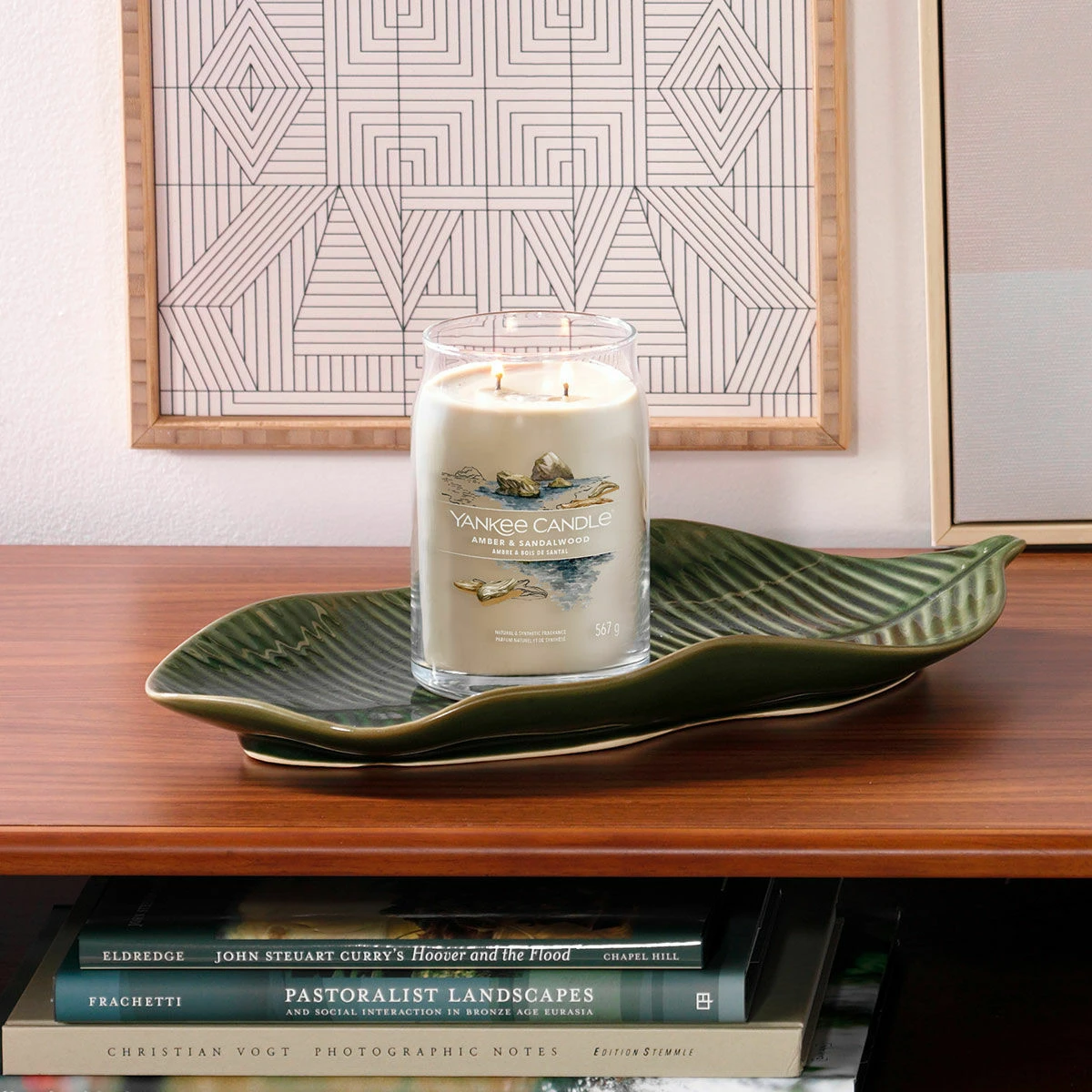 Yankee Candle Amber & Sandalwood Signature Large Jar Candle 3 Yankee Candle Amber & Sandalwood Signature Large Jar Candle - Image 3