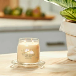 Yankee Candle Vanilla Cupcake Signature Medium Jar Candle -gifts shop yankee candle 1630003e vanilla cupcake signature medium jar candle lifestyle 1