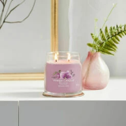 Yankee Candle Wild Orchid Signature Medium Jar Candle -gifts shop yankee candle 1630013e wild orchid signature medium jar candle lifestyle 1