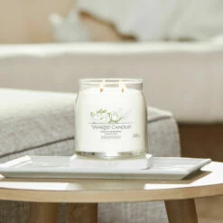 Yankee Candle White Gardenia Signature Medium Jar Candle -gifts shop yankee candle 1630672e white gardenia signature medium jar candle lifestyle 1