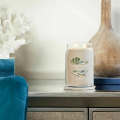 Yankee Candle Seaside Woods Signature Large Jar Candle -gifts shop yankee candle 1630692e seaside woods signature large jar candle lifestyle 1