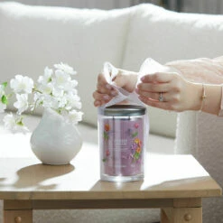 Yankee Candle Hand Tied Blooms Signature Large Tumbler Candle -gifts shop yankee candle 1734809e hand tied blooms signature large tumbler candle lifestyle 1