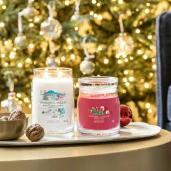 Yankee Candle Magical Bright Lights Signature Large Jar Candle -gifts shop yankee candle holiday cheer magical bright lights lifestyle