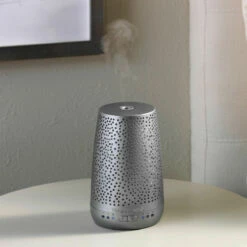 Yankee Candle Peaceful Dreams Silver Sleep Diffuser Starter Kit With 3 Refills -gifts shop yankee candle peaceful dreams sleep diffuser stater kit bundle lifestyle 2